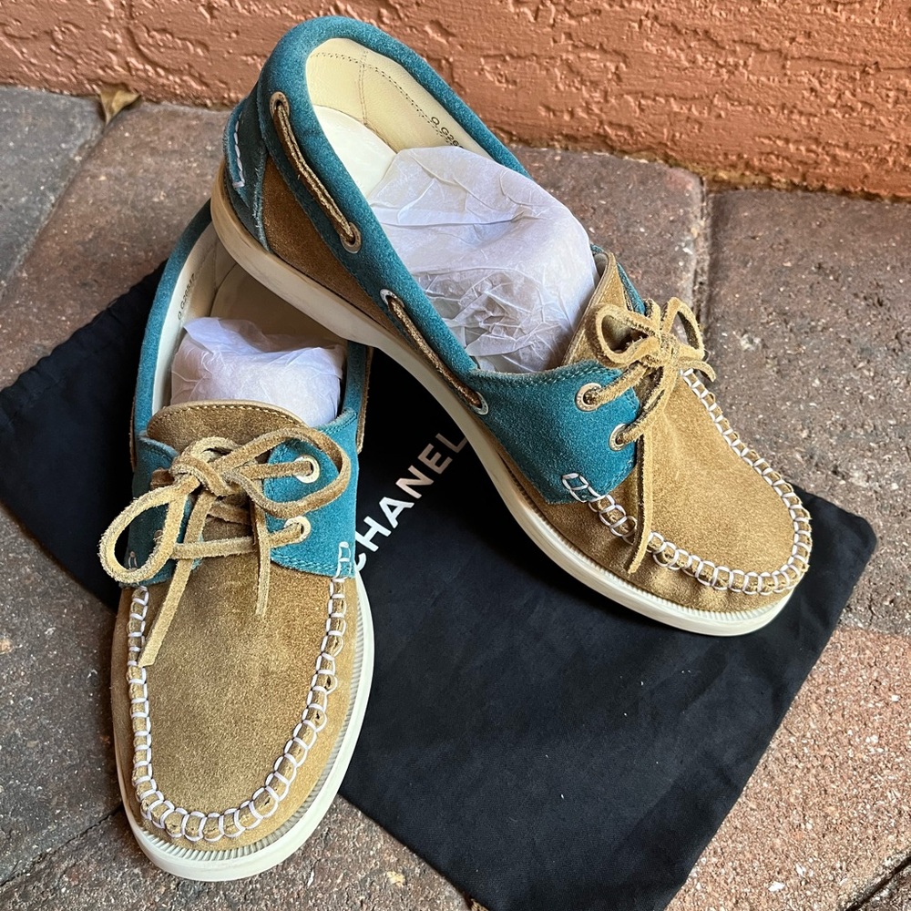 Chanel Loafers suede two tone size 7.5